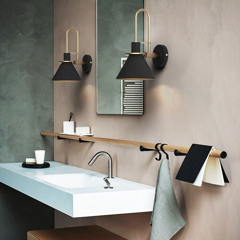 Perseus - Modern Wall Sconce