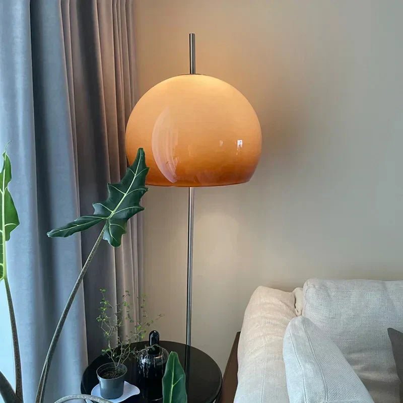 BauhausBuda | Retro table and floor lamp