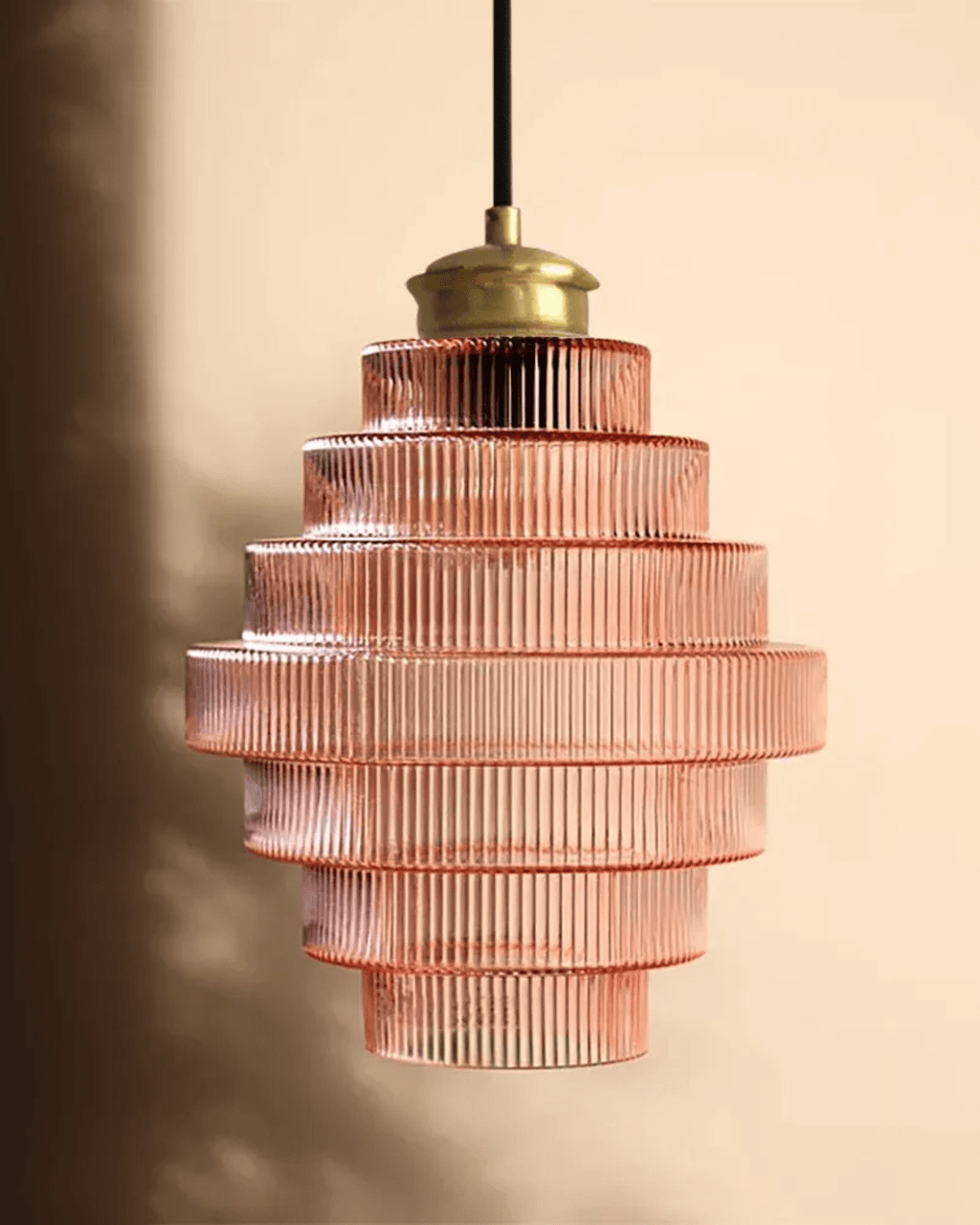 BoldaTier | Layered glass pendant light