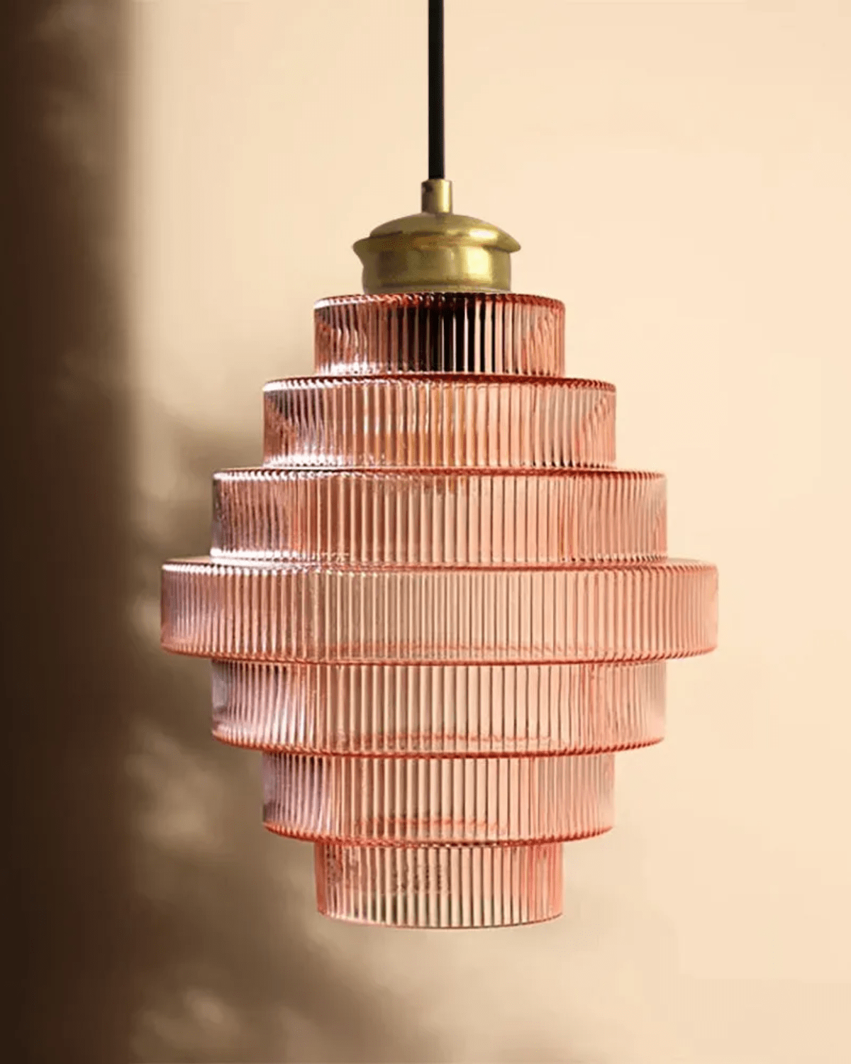 BoldaTier | Layered glass pendant light