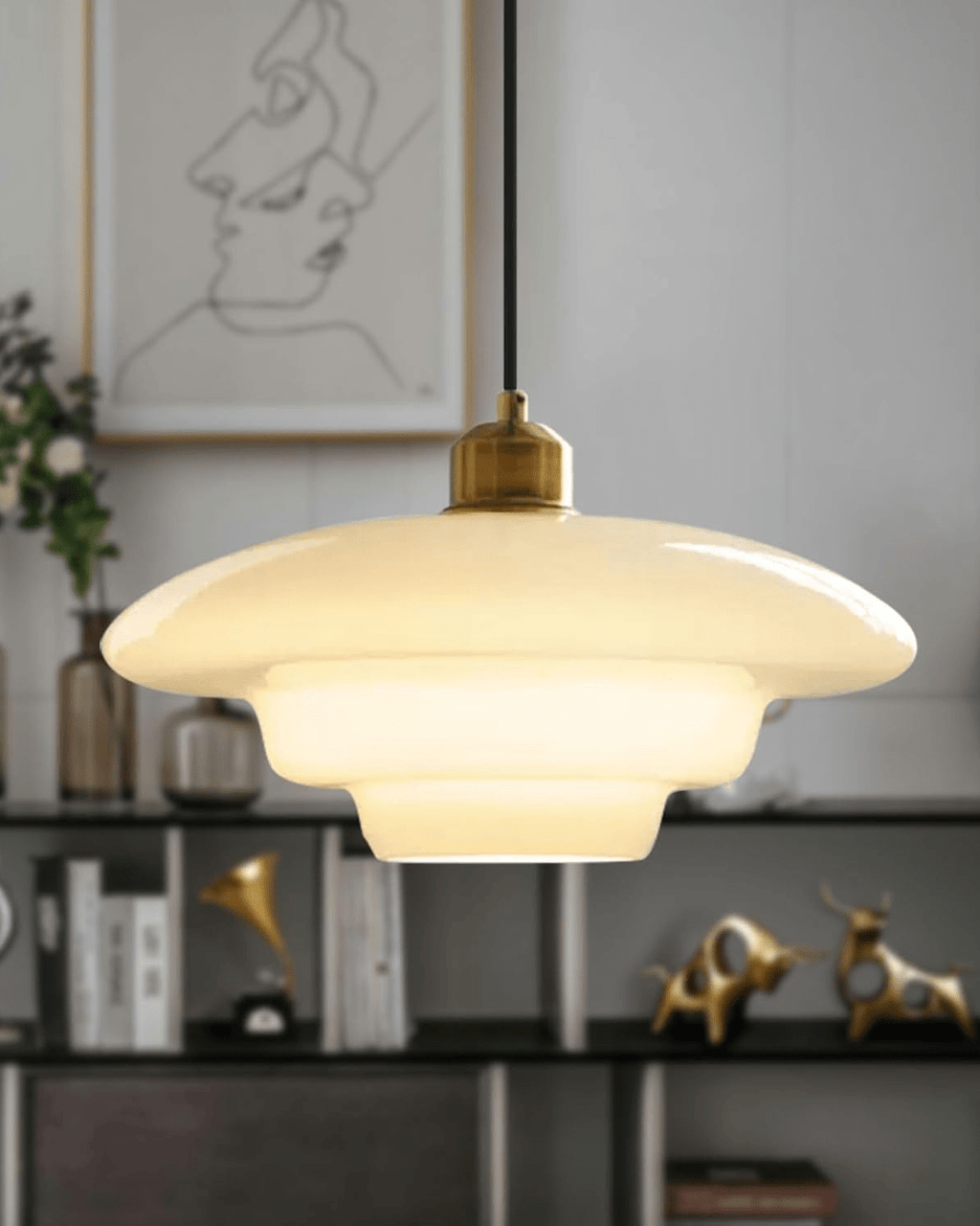 Clairvelle | Timeless pendant light