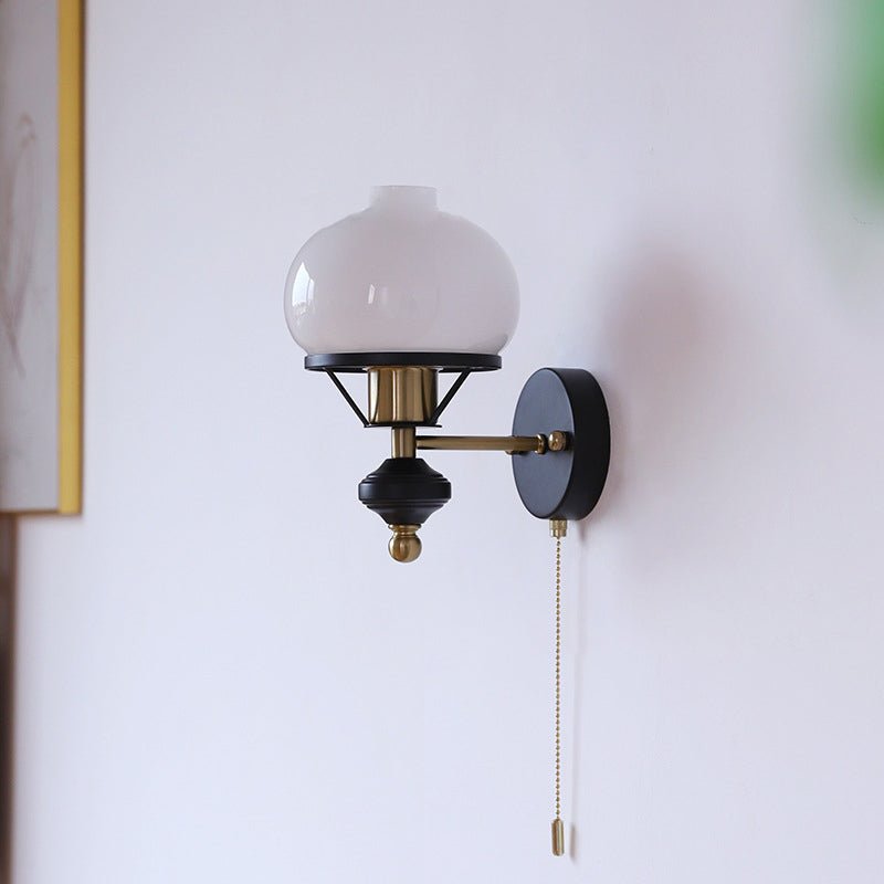 ÉclatBogát | Traditional French wall lamp