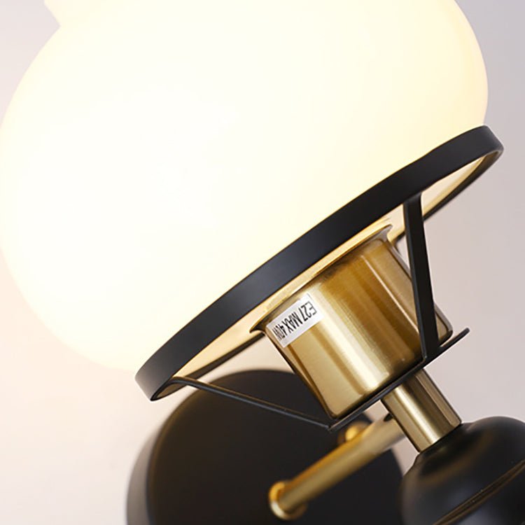ÉclatBogát | Traditional French wall lamp
