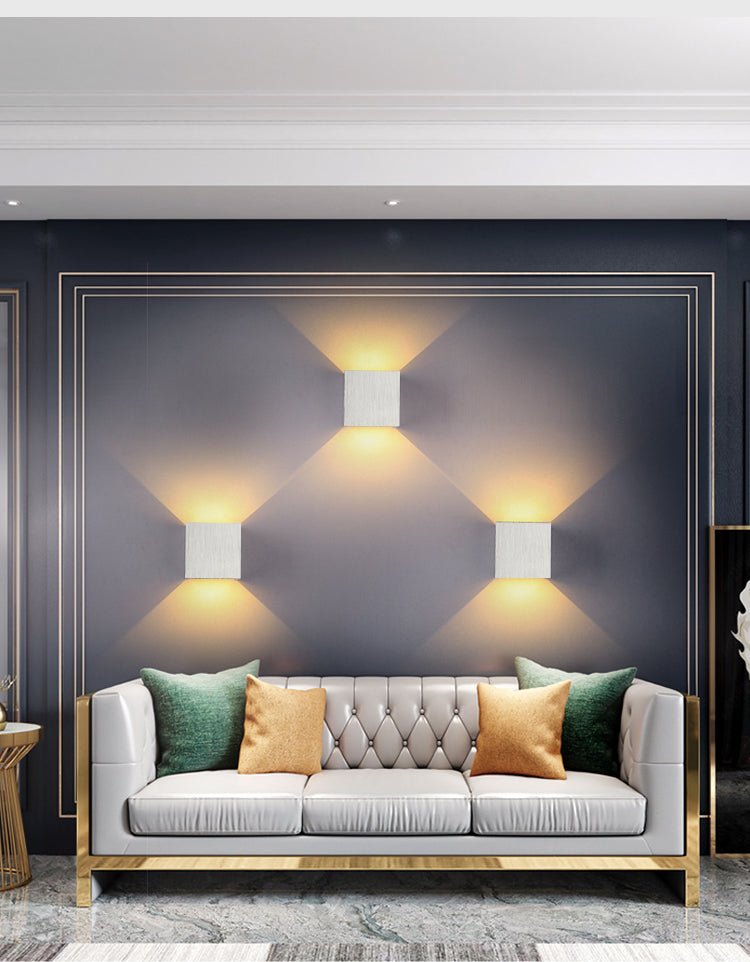 Élaris | Minimalist wall lamp