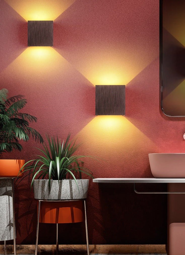 Élaris | Minimalist wall lamp