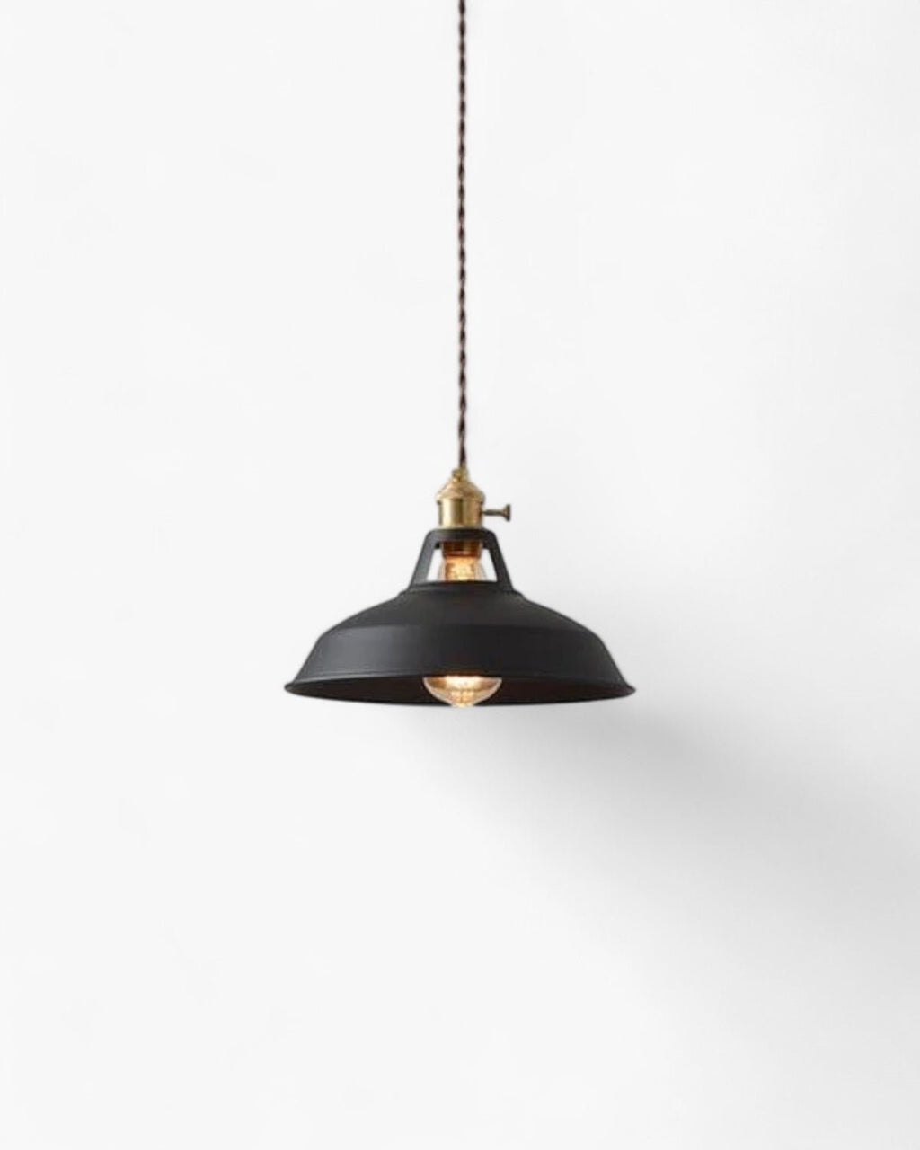 GoldenKósa | Pendant light