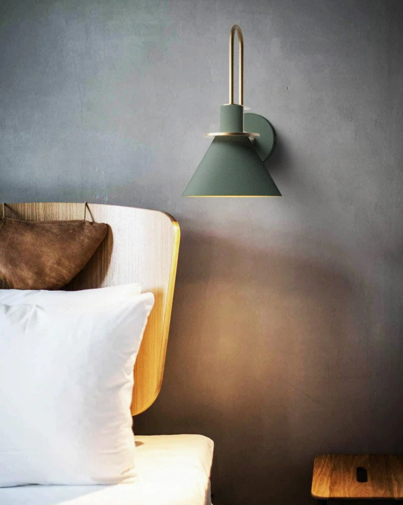Perseus - Modern Wall Sconce