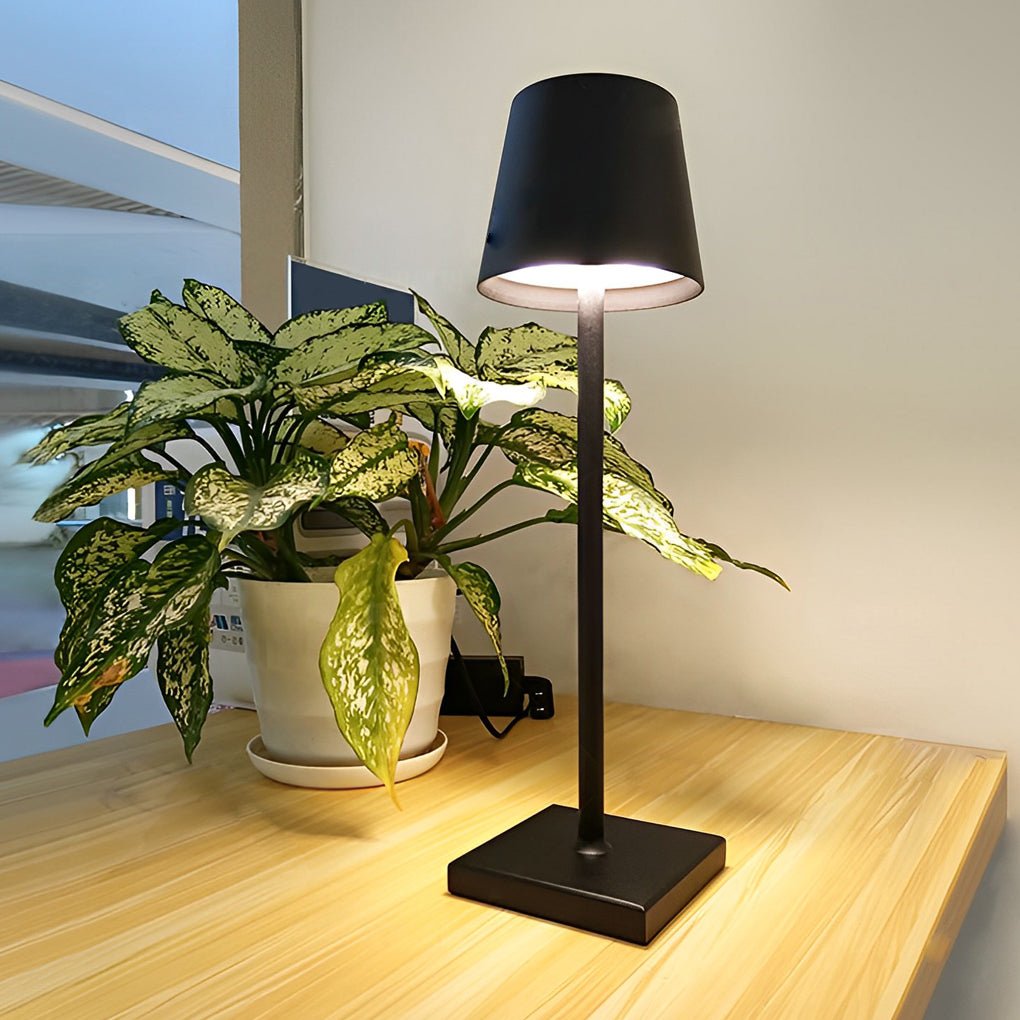 HetényLume | Rechargeable touch-control table lamp