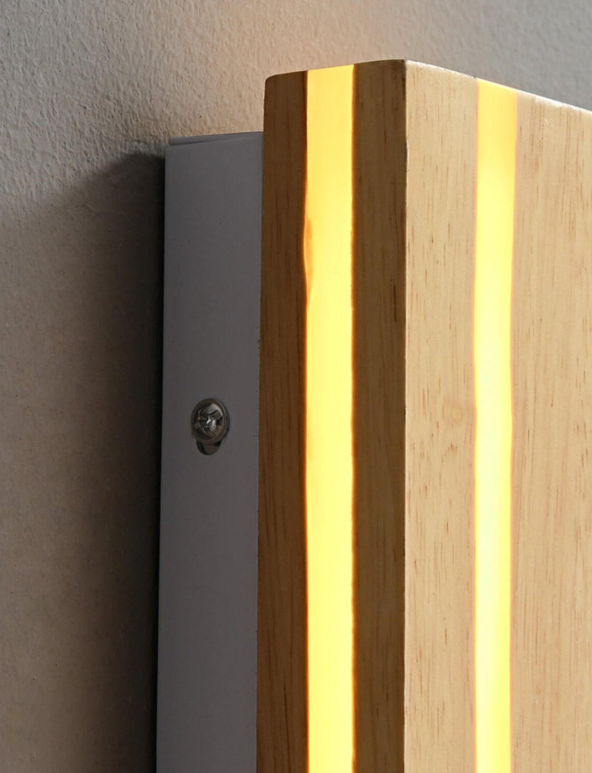 IlekZen | Wall lamp made of solid wood