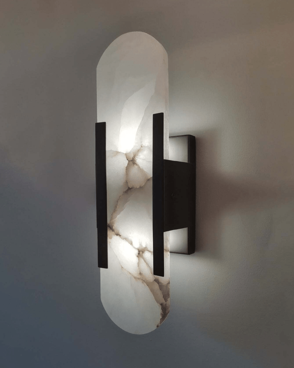 KetelLux | Elegant marble LED wall light