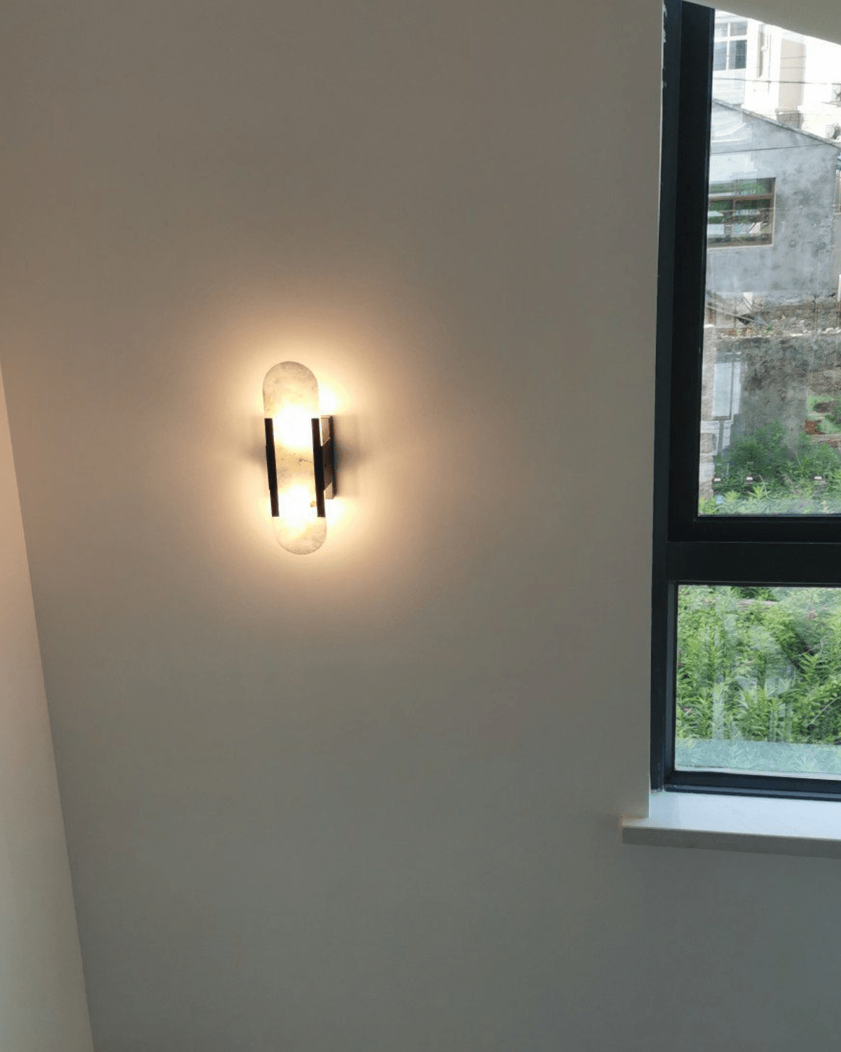KetelLux | Elegant marble LED wall light
