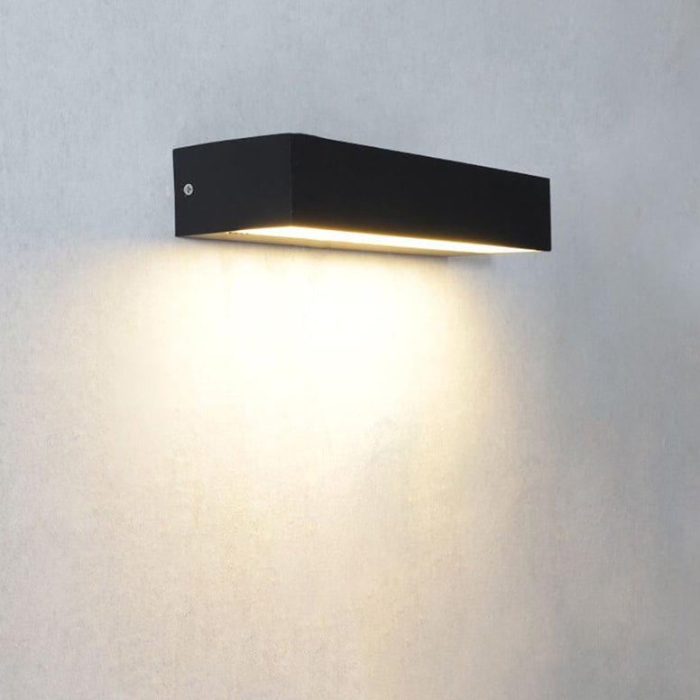 LinearBojta | Waterproof LED outdoor wall lighting