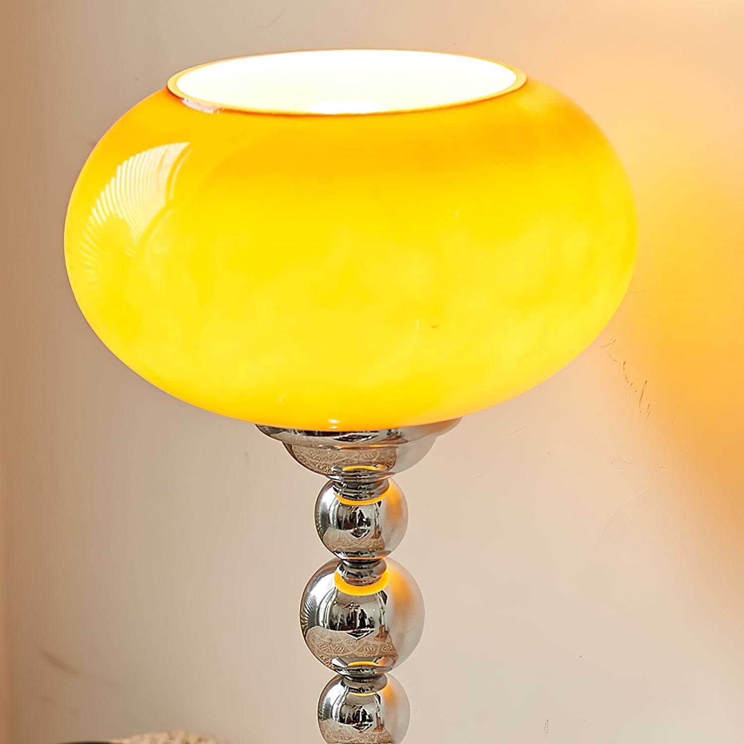 LumiÉpoque | Space-Age table lamp