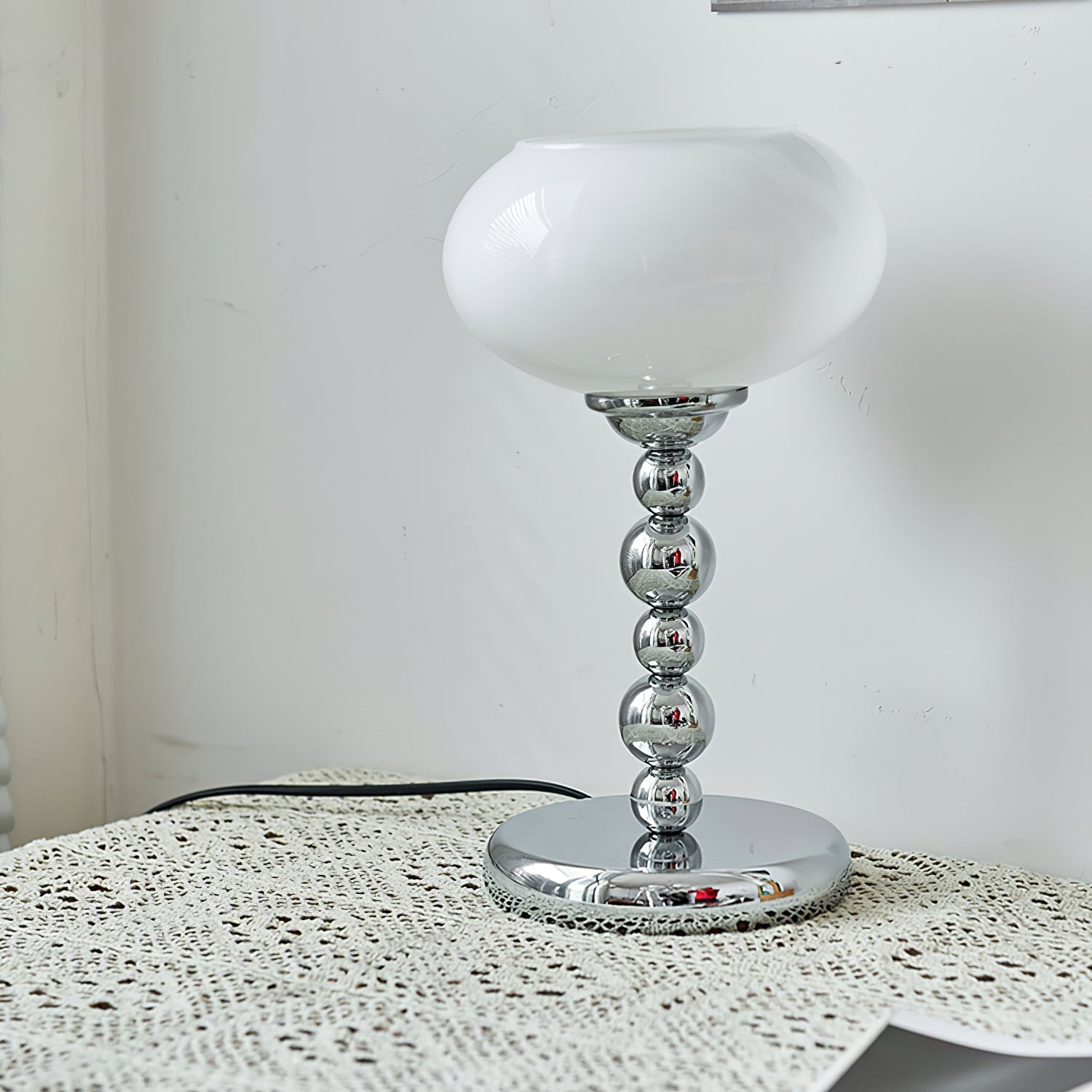 LumiÉpoque | Space-Age table lamp