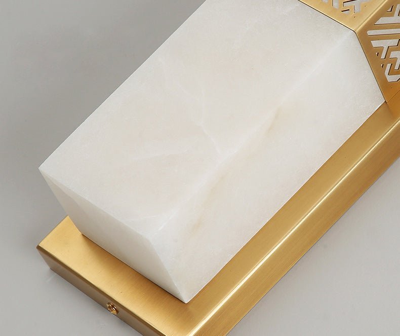 MarbreLuxe | Elegant wall lamp made of marble and brass