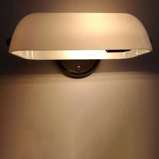 RetroÁlmus | Vintage wall lamp