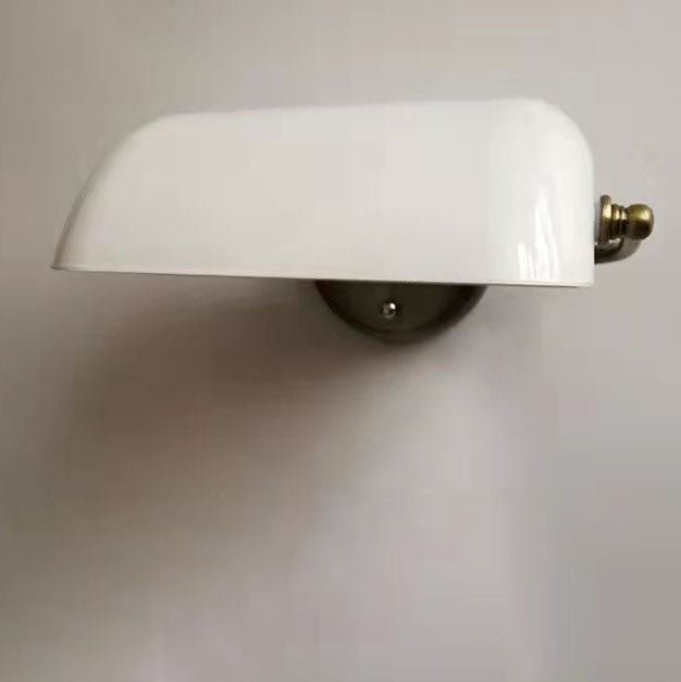 RetroÁlmus | Vintage wall lamp