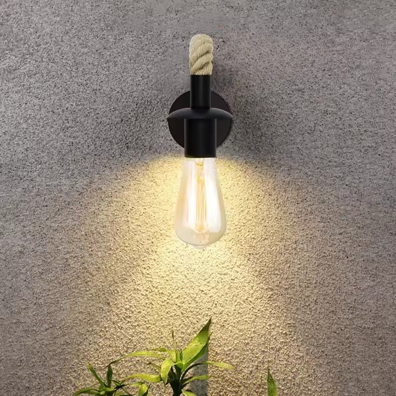 Noster | Iron Wall Lamp with Hemp Rope
