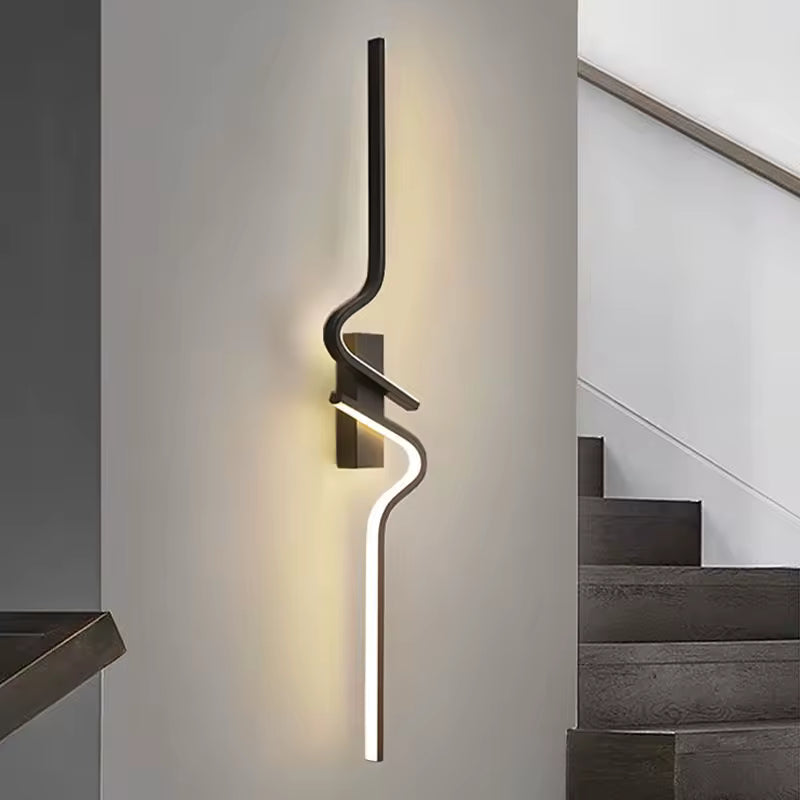 Lunara | Up & Down LED Wall Sconce in Matte Black