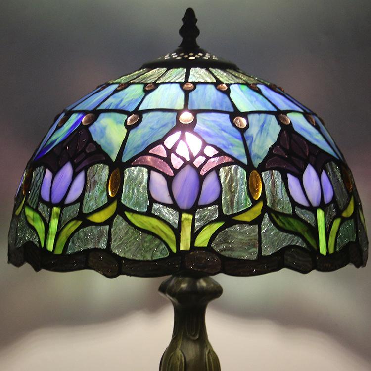 Tiffany Elod | European Stained Glass Table Lamp
