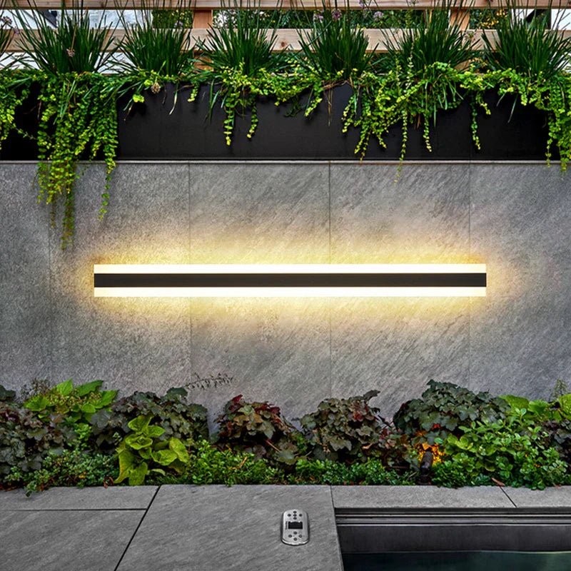 VistaLight | Wall lamp for indoor & outdoor use – IP65 waterproof & robust