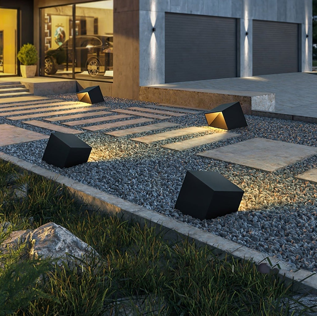 Cube Garden solar outer light