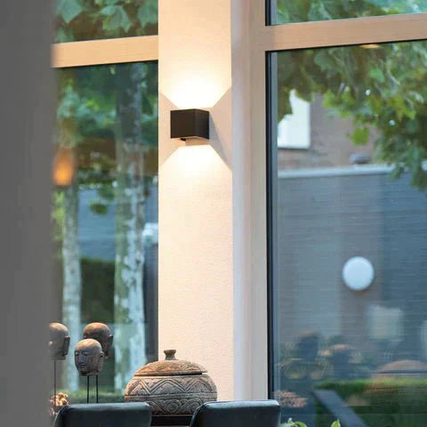 Cubesense - smart wall lamp