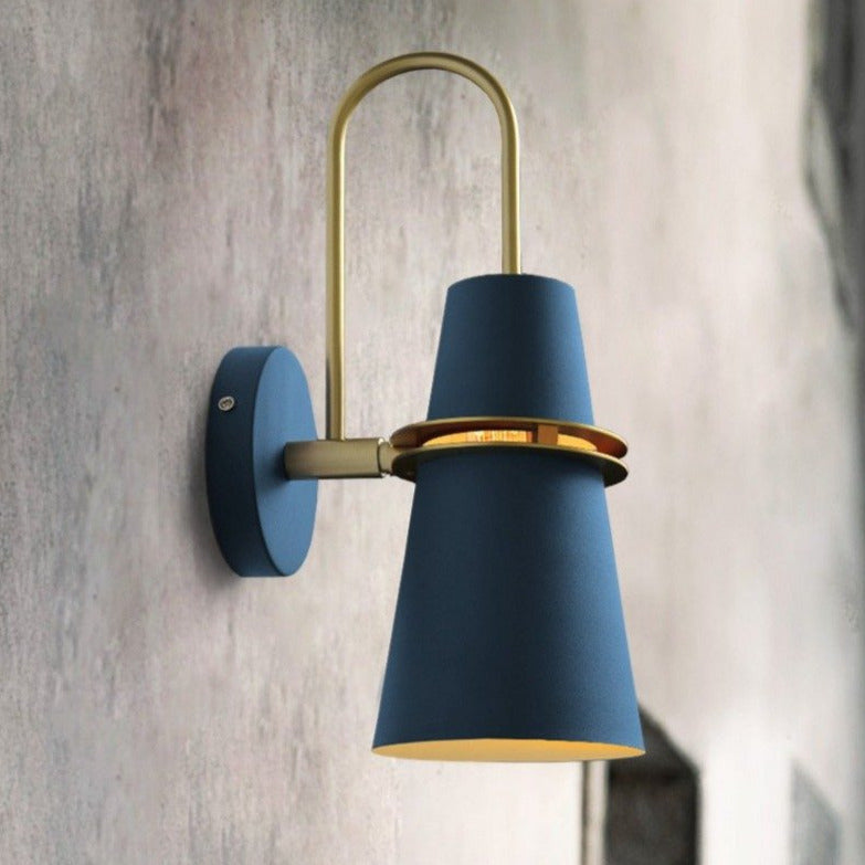 Regina - Modern Wall Sconce